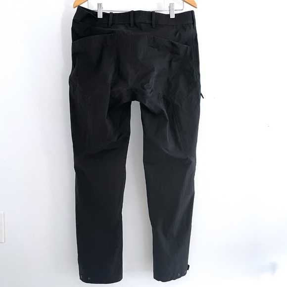 Veilance Apparat Pants (34, Black, 2017) - Picture 2 of 9